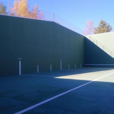 Las Margas. Golf. Bici. Esquí. Piscina. Sabinanigo Exterior foto